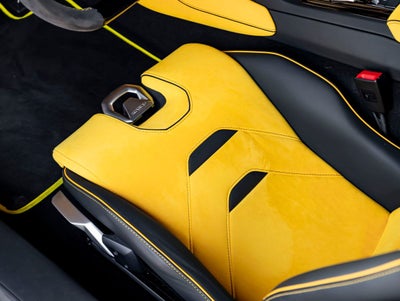 2022 Lamborghini Huracan EVO Base