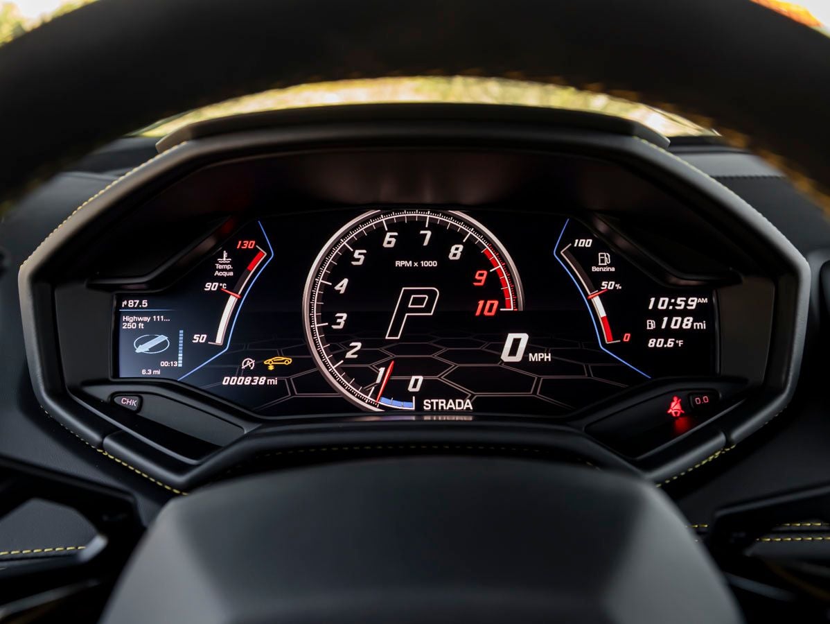 2022 Lamborghini Huracan EVO Base