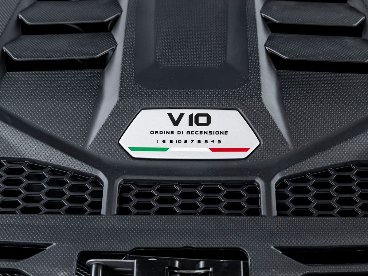 2022 Lamborghini Huracan EVO Base