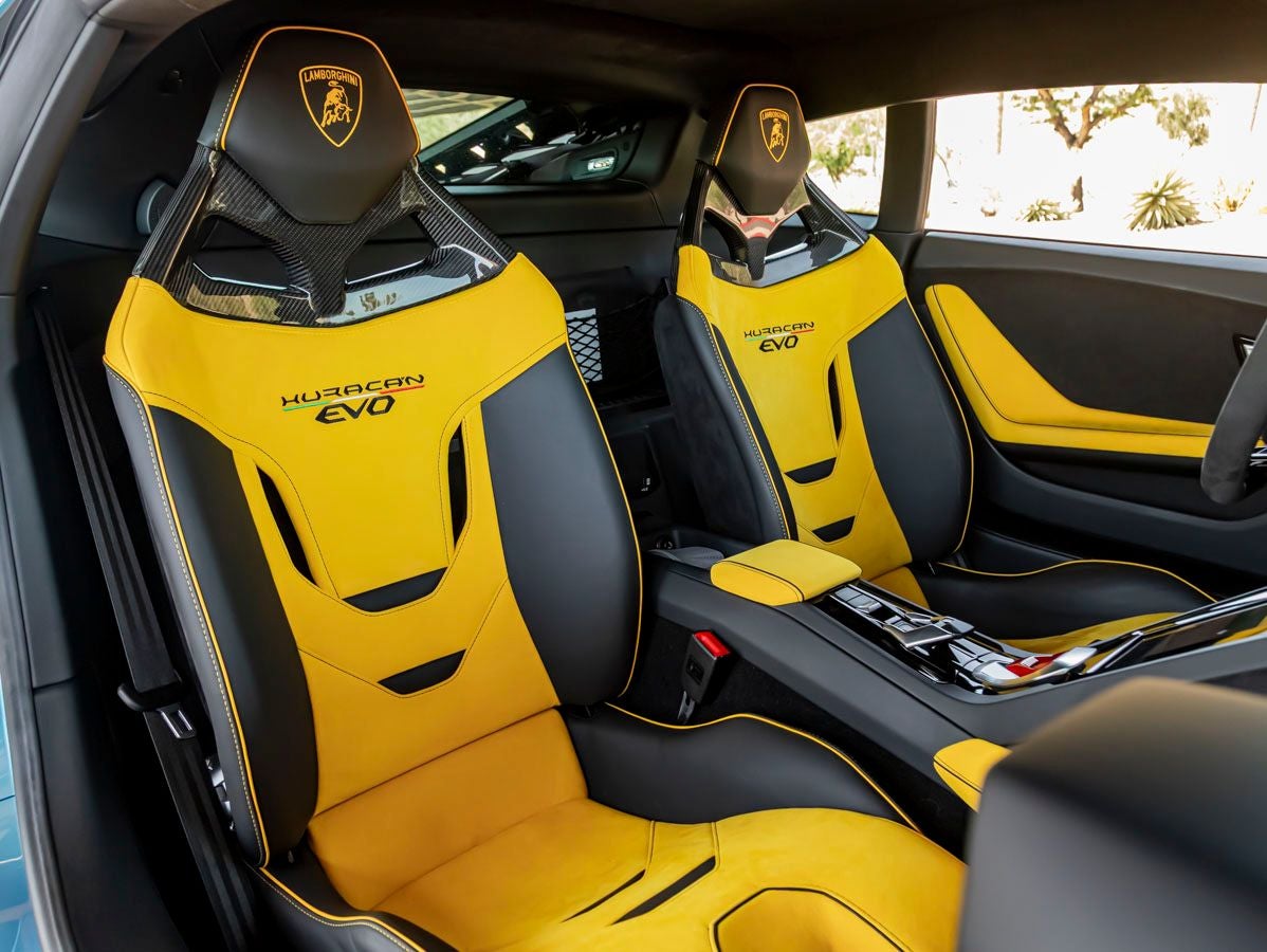 2022 Lamborghini Huracan EVO Base