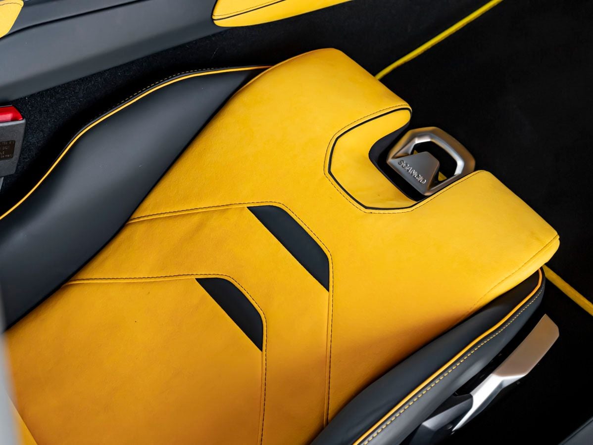 2022 Lamborghini Huracan EVO Base