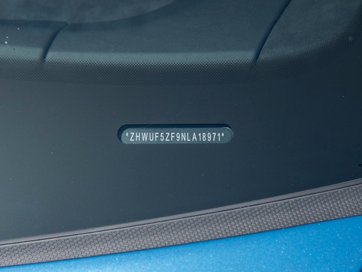 2022 Lamborghini Huracan EVO Base
