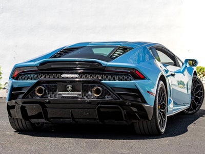 2022 Lamborghini Huracan EVO Base