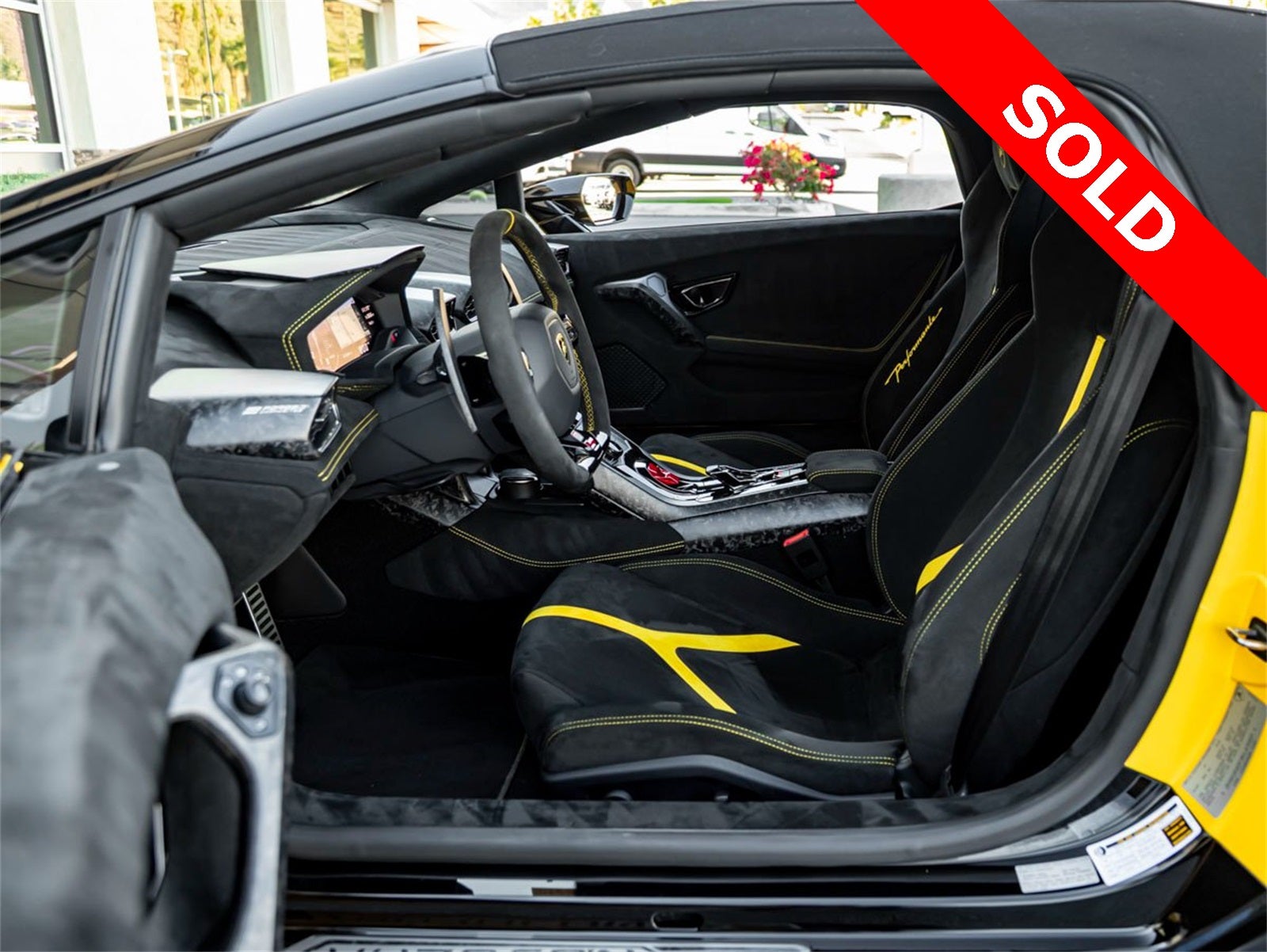 2019 Lamborghini Huracan Performante