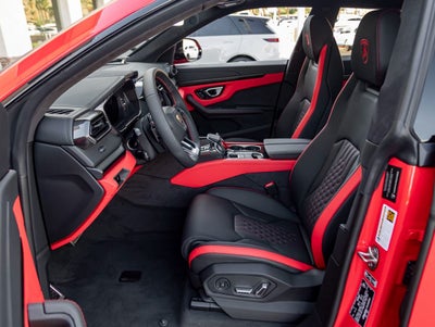 2026 Lamborghini Urus SE