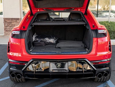 2026 Lamborghini Urus SE