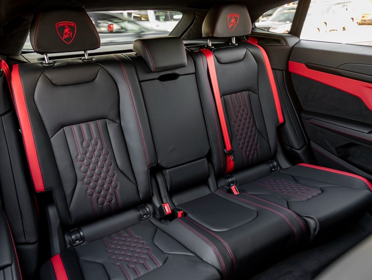 2026 Lamborghini Urus SE