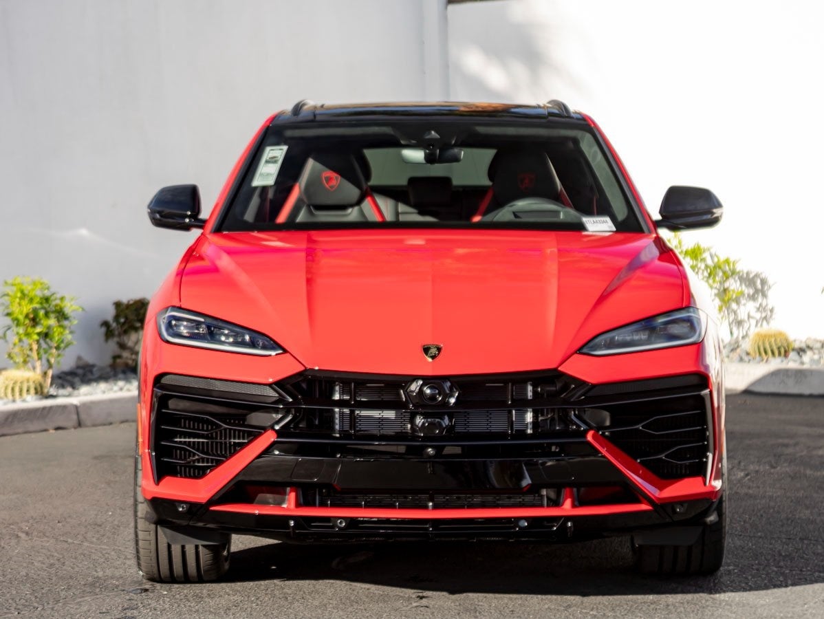 2026 Lamborghini Urus SE