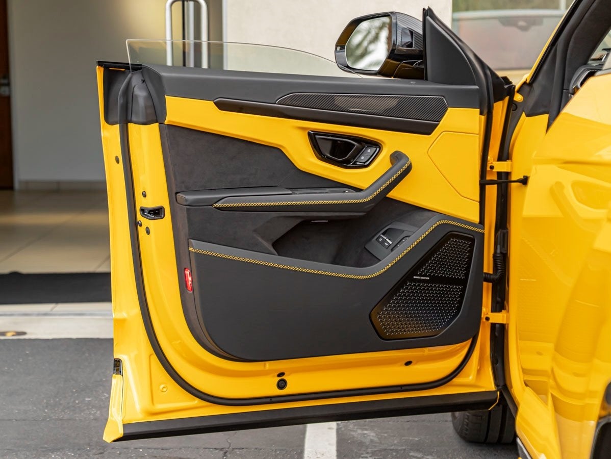 2026 Lamborghini Urus SE