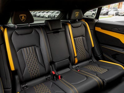 2026 Lamborghini Urus SE