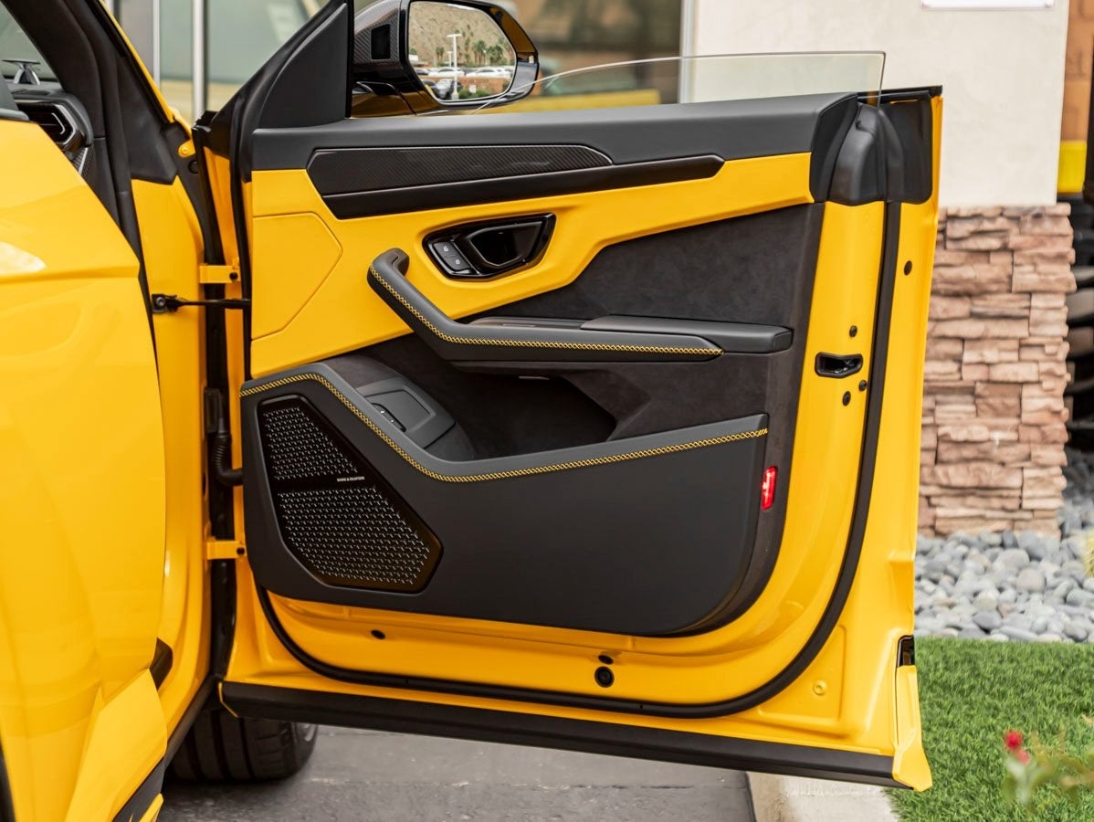 2026 Lamborghini Urus SE