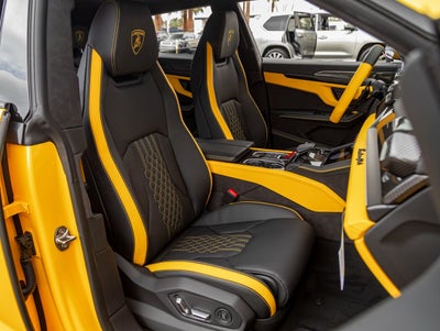 2026 Lamborghini Urus SE