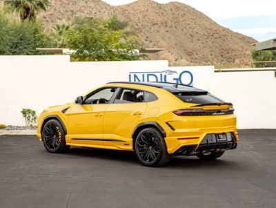 2026 Lamborghini Urus SE
