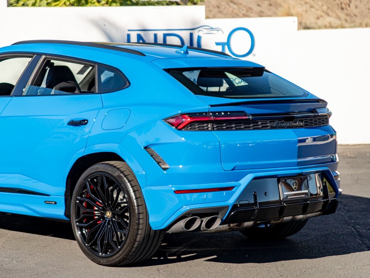 2025 Lamborghini Urus SE