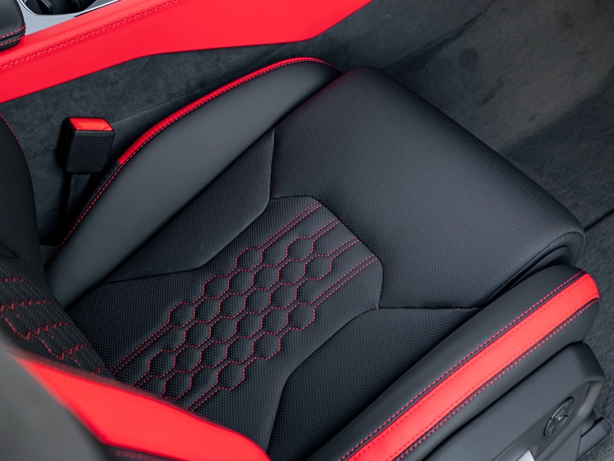 2025 Lamborghini Urus SE