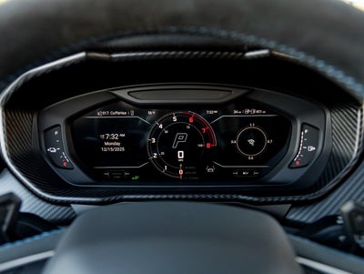 2025 Lamborghini Urus SE