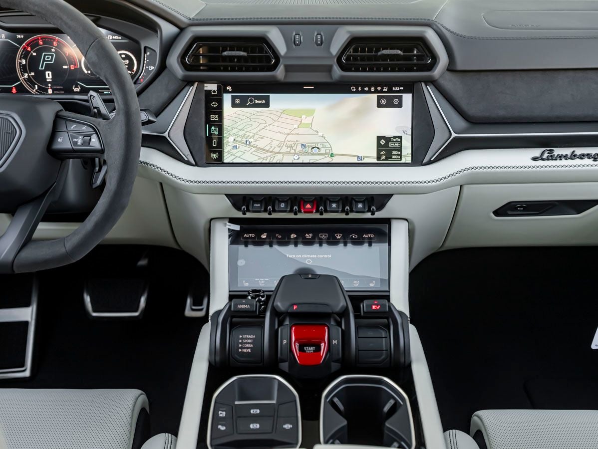 2026 Lamborghini Urus SE