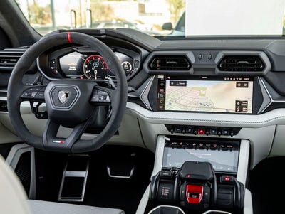 2026 Lamborghini Urus SE