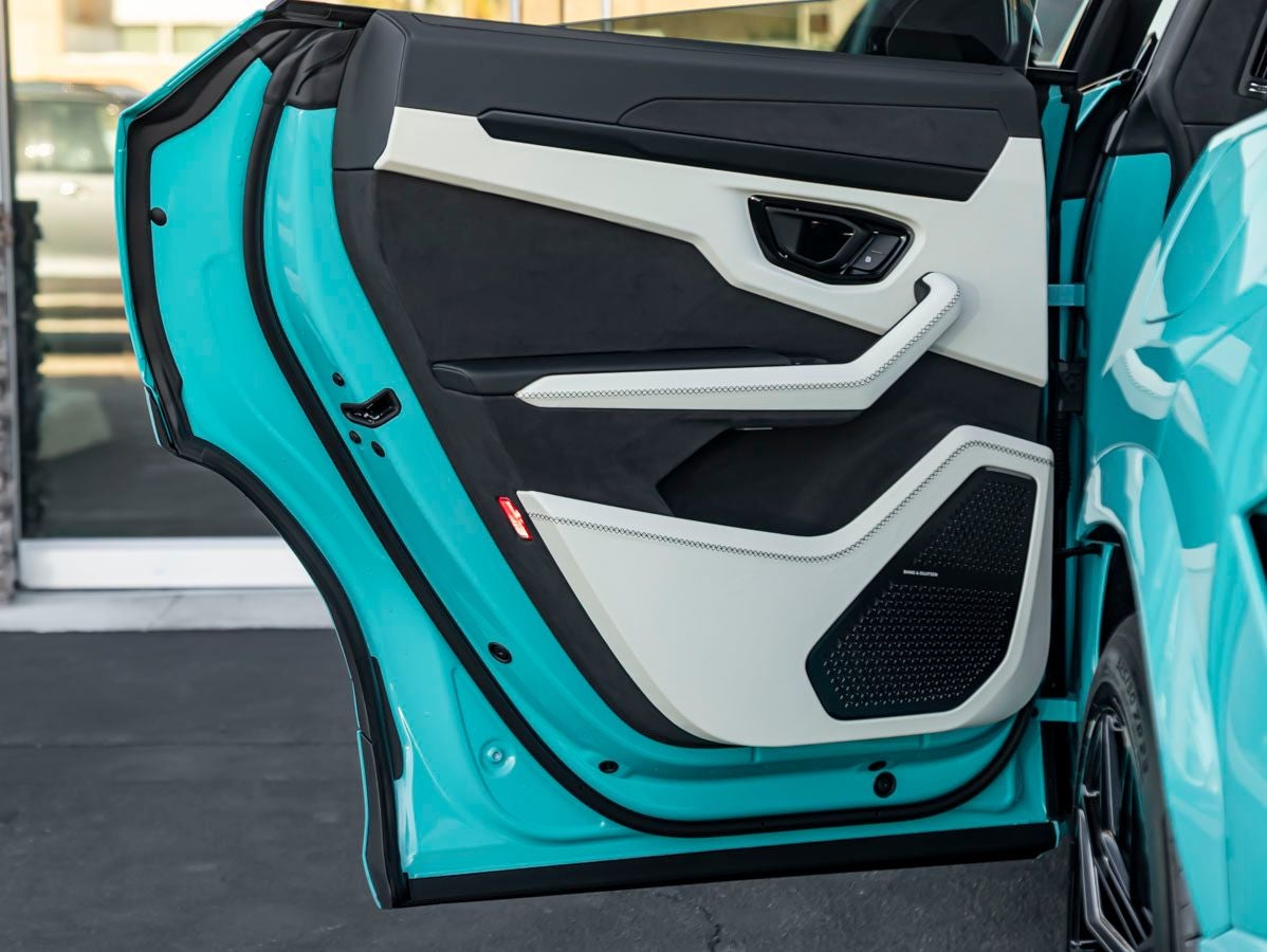 2026 Lamborghini Urus SE