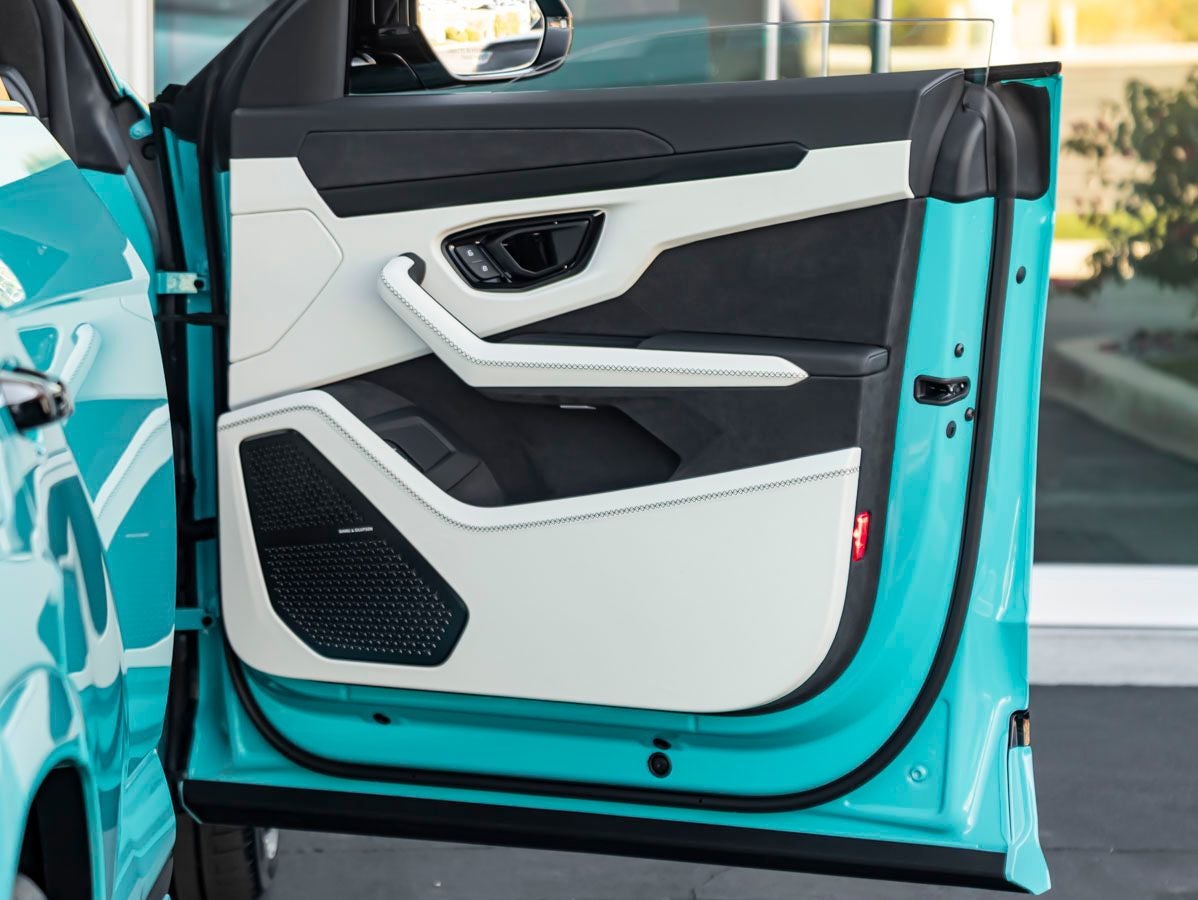 2026 Lamborghini Urus SE