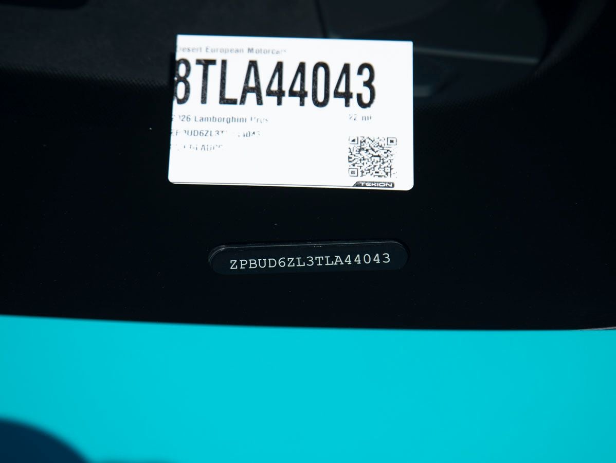 2026 Lamborghini Urus SE