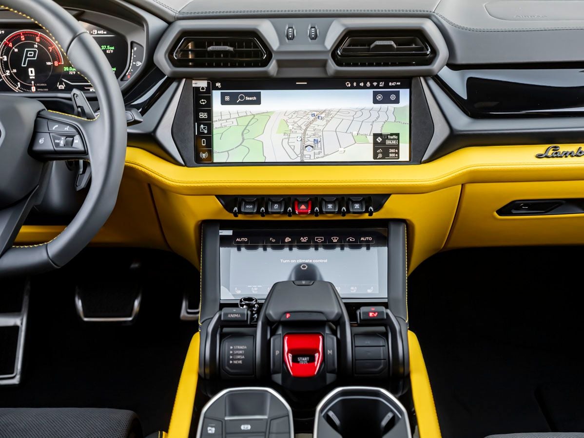 2026 Lamborghini Urus SE