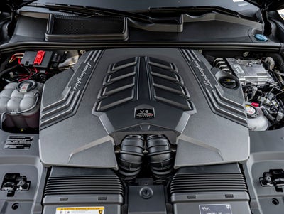 2026 Lamborghini Urus SE