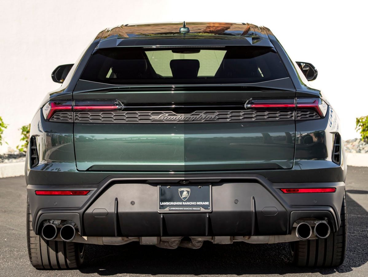 2026 Lamborghini Urus SE