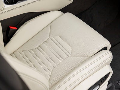 2025 Lamborghini Urus SE