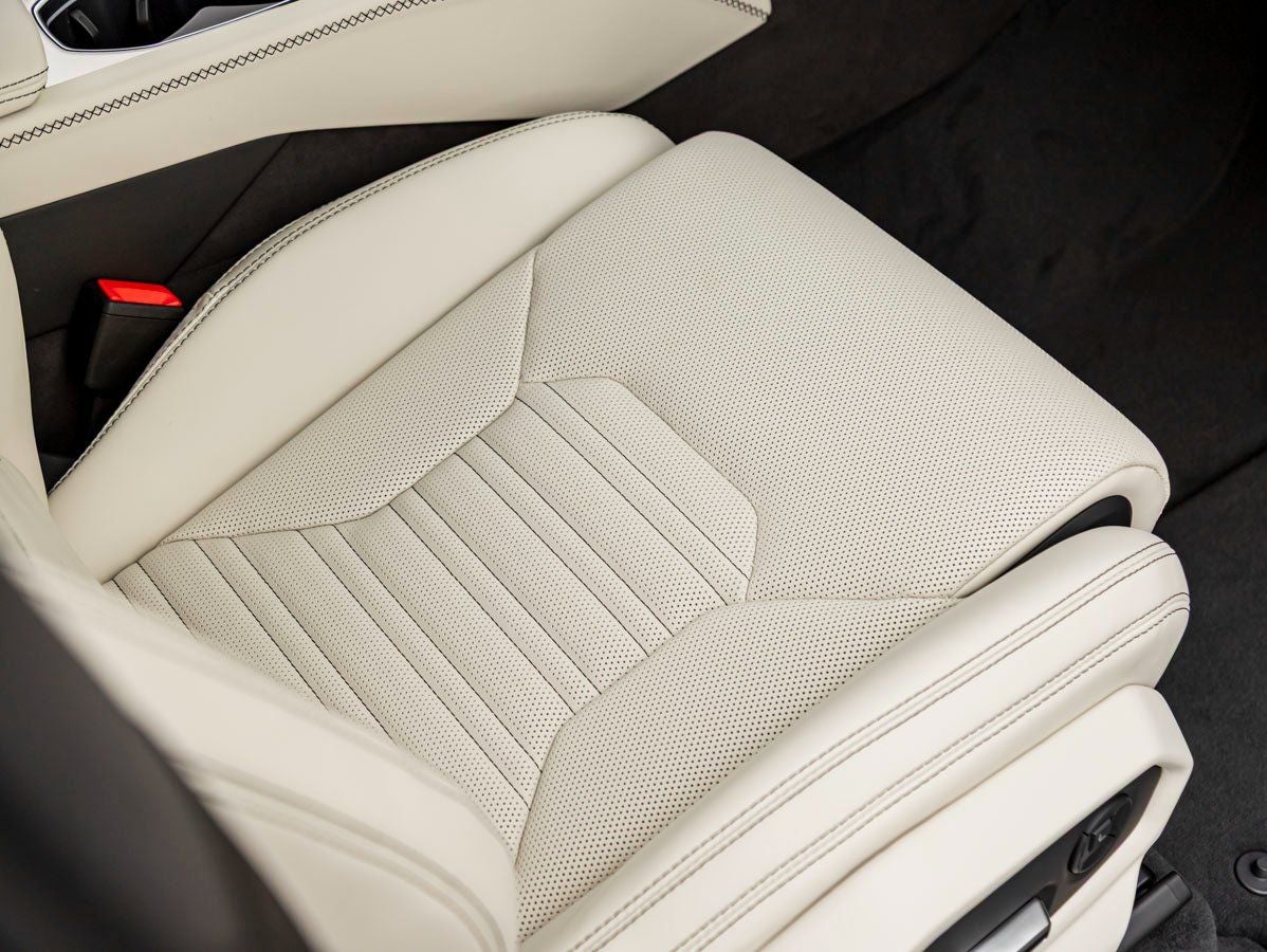 2025 Lamborghini Urus SE