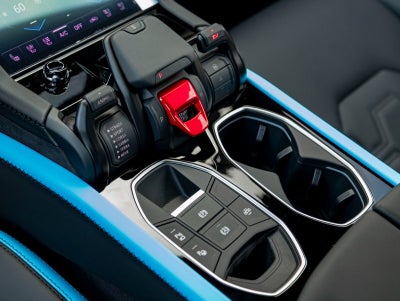 2025 Lamborghini Urus SE