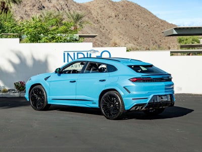 2025 Lamborghini Urus SE