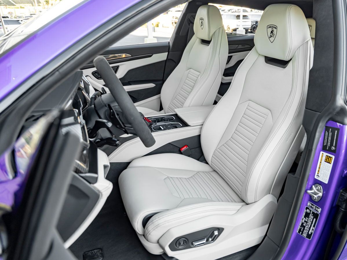 2026 Lamborghini Urus SE