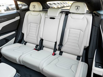 2026 Lamborghini Urus SE