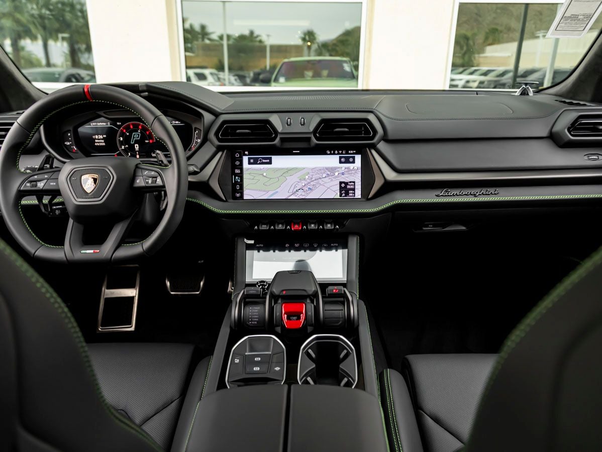 2026 Lamborghini Urus SE