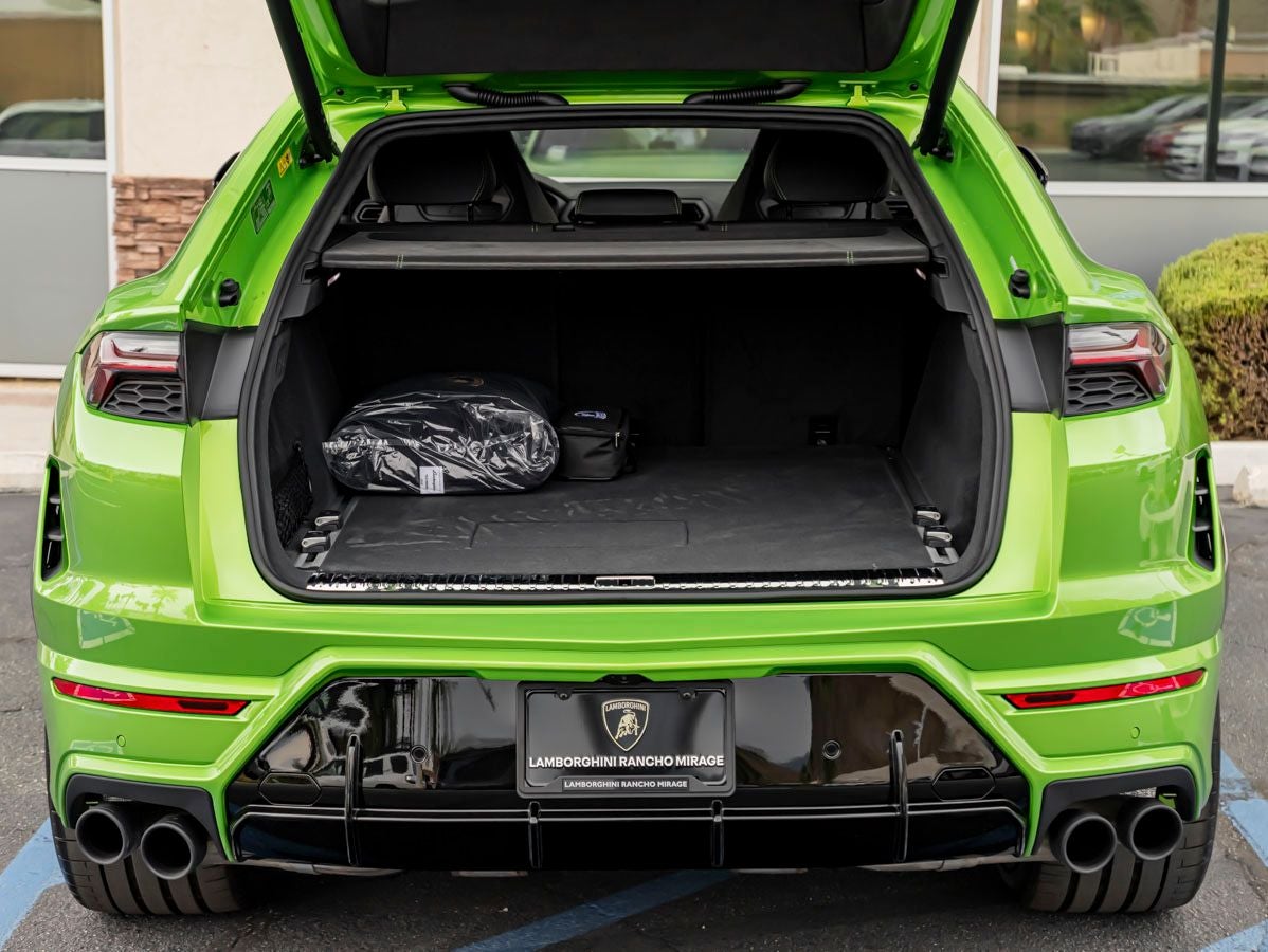 2026 Lamborghini Urus SE