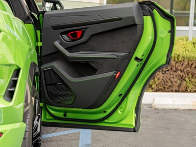 2026 Lamborghini Urus SE