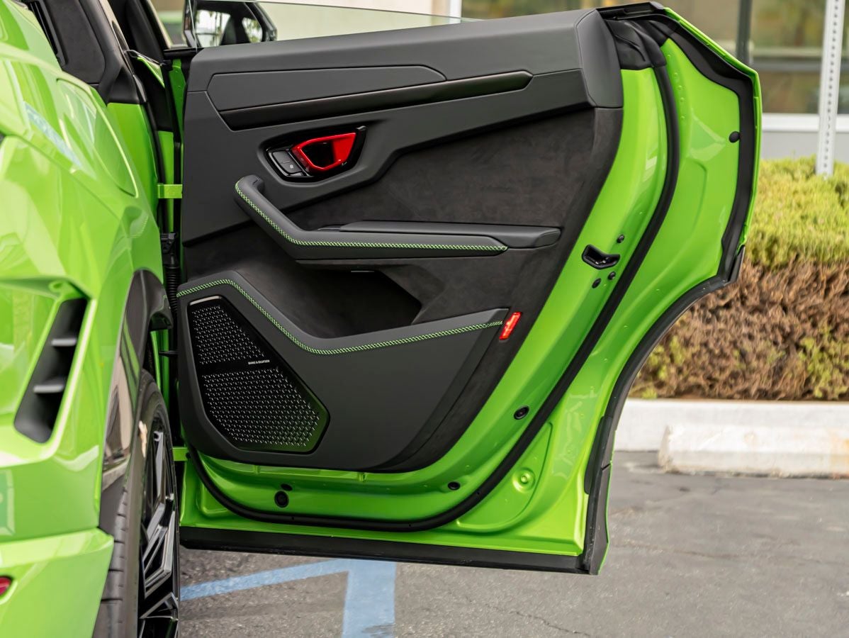 2026 Lamborghini Urus SE