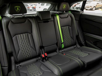 2026 Lamborghini Urus SE