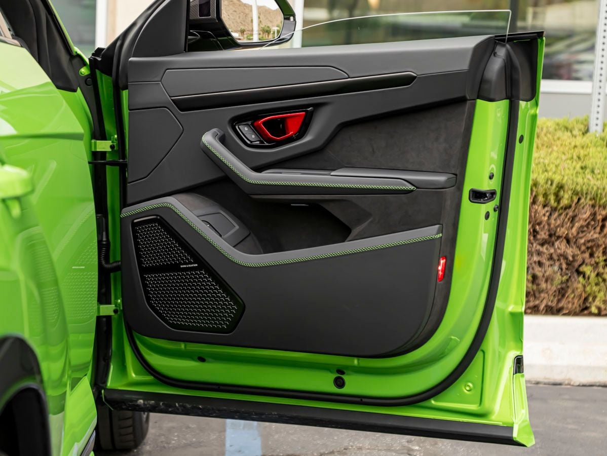 2026 Lamborghini Urus SE