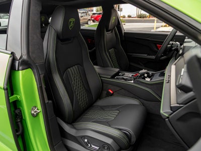 2026 Lamborghini Urus SE