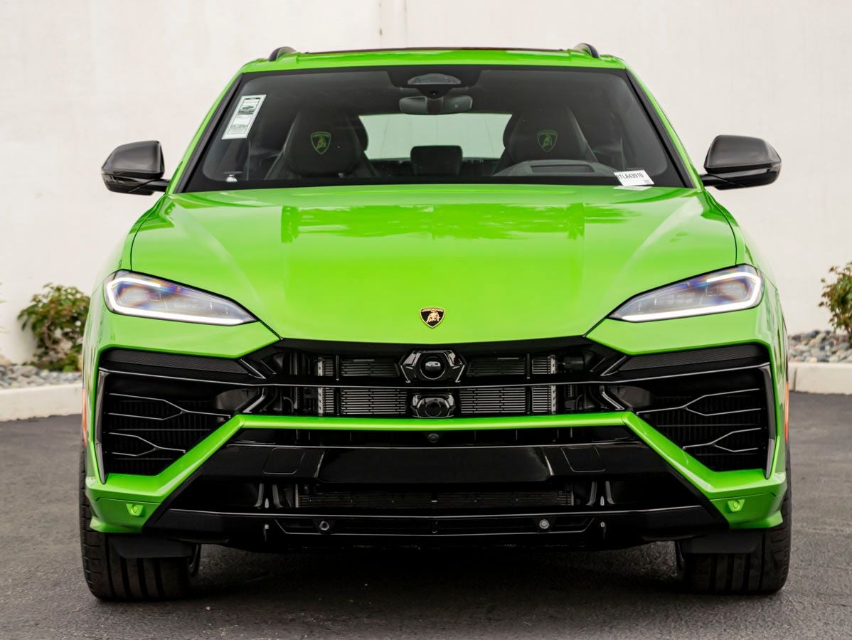 2026 Lamborghini Urus SE