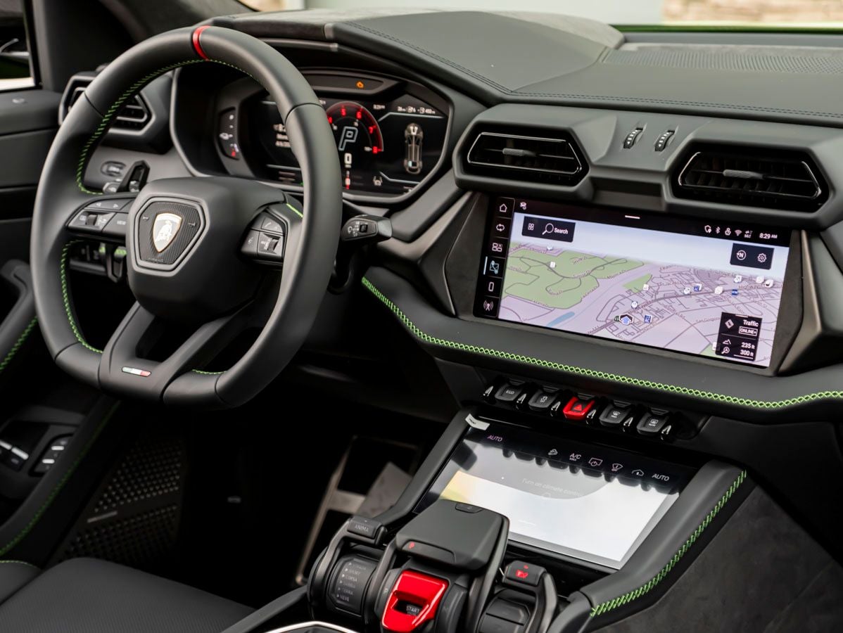 2026 Lamborghini Urus SE