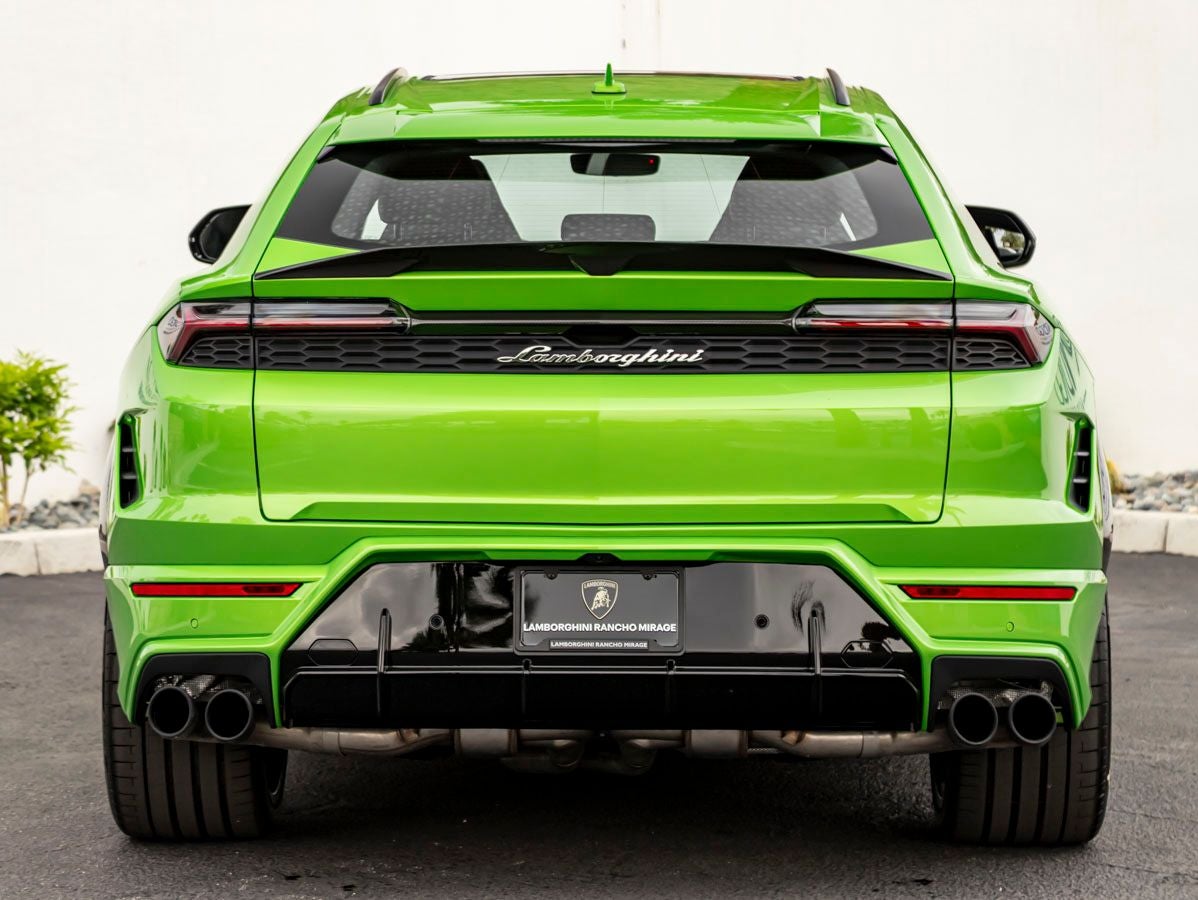 2026 Lamborghini Urus SE