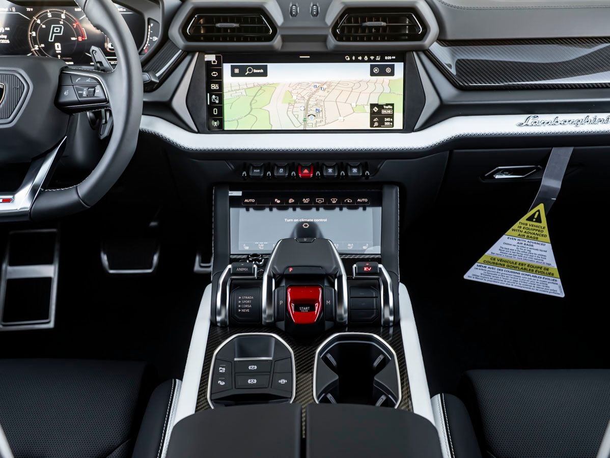 2026 Lamborghini Urus SE