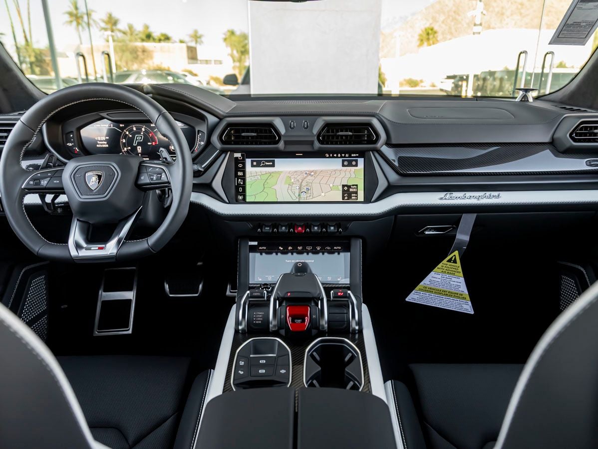 2026 Lamborghini Urus SE