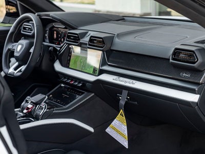 2026 Lamborghini Urus SE