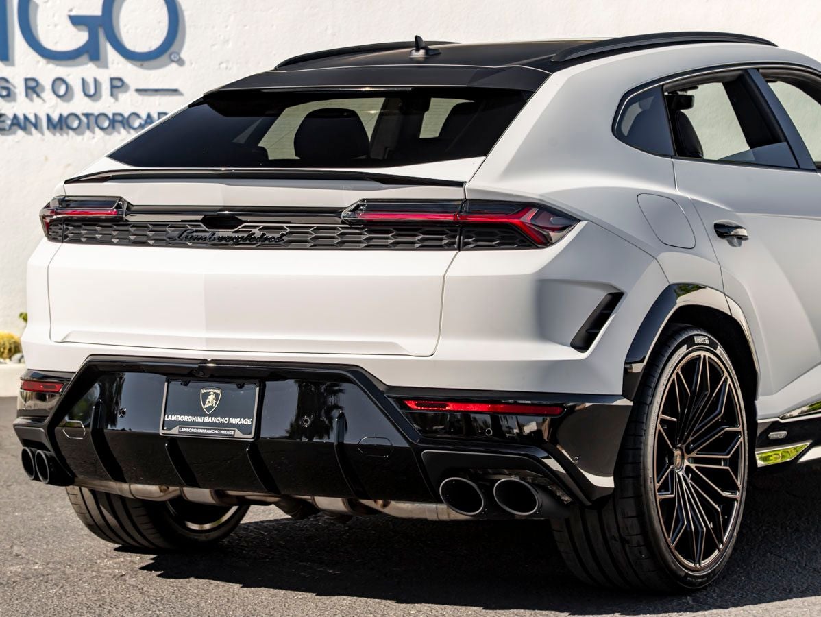 2026 Lamborghini Urus SE