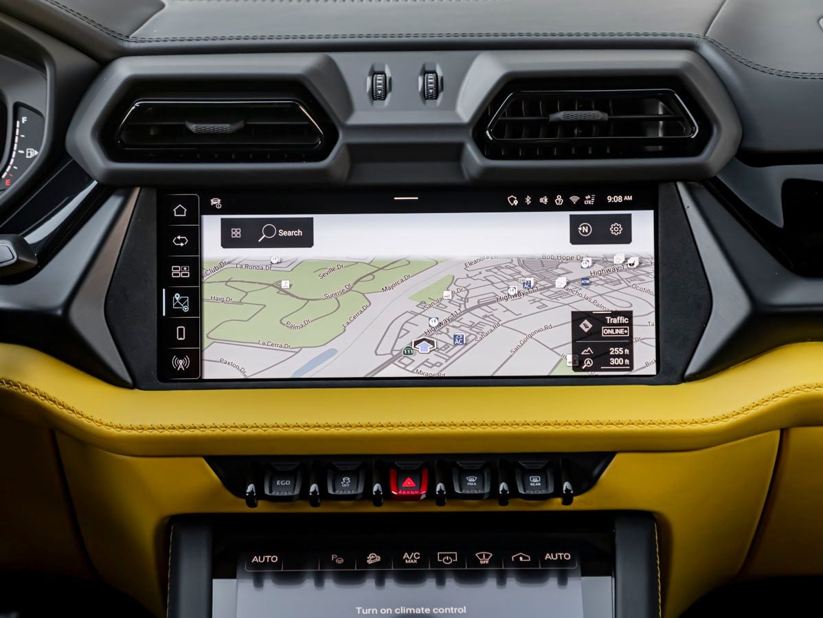 2026 Lamborghini Urus SE