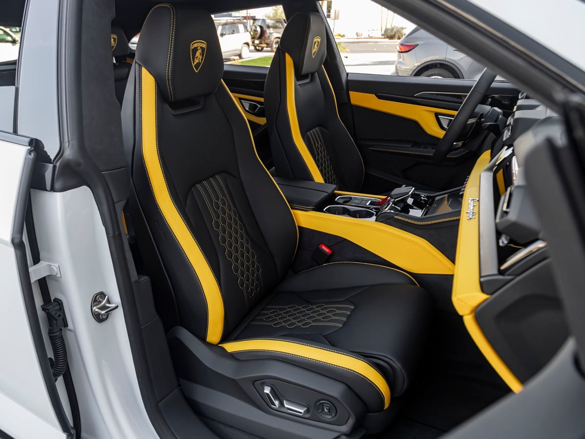 2026 Lamborghini Urus SE